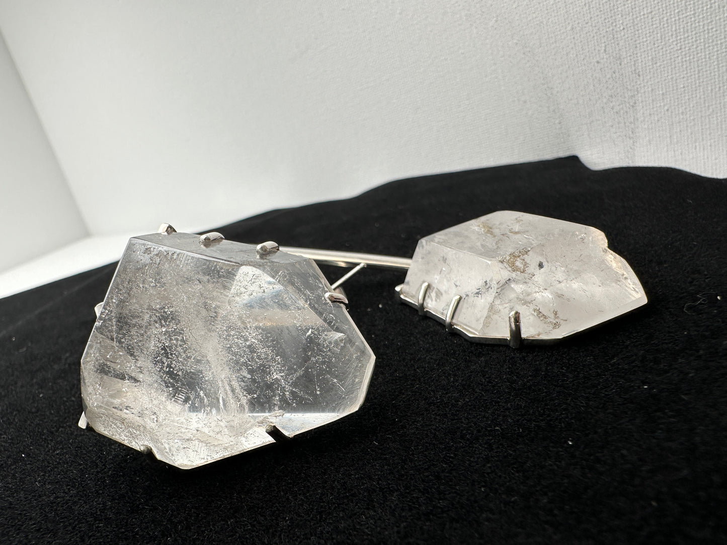 Quartz points - dangly