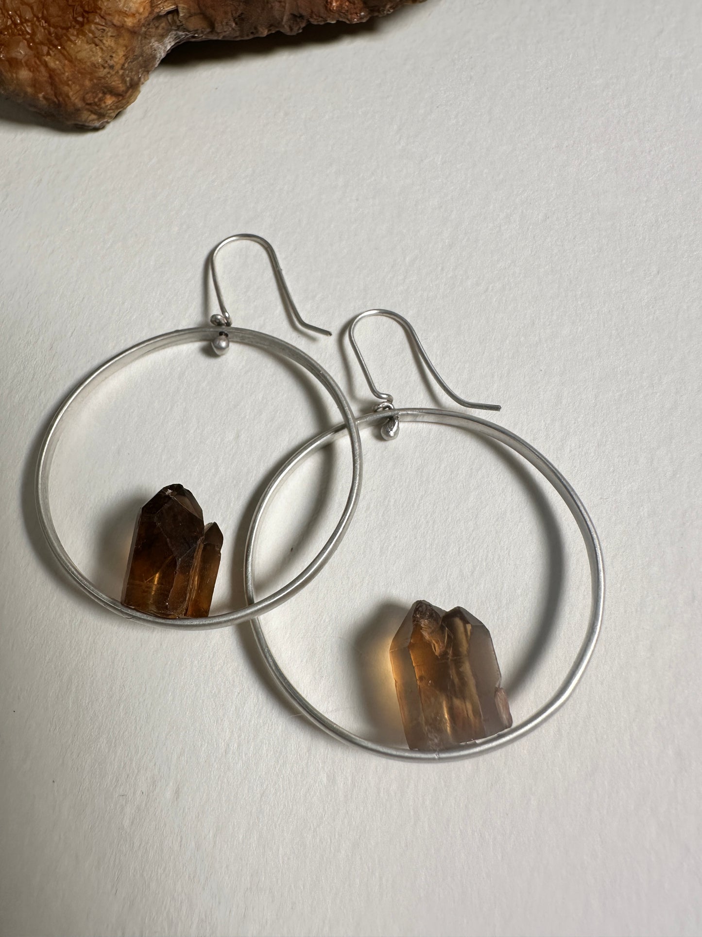 Raw citrine points