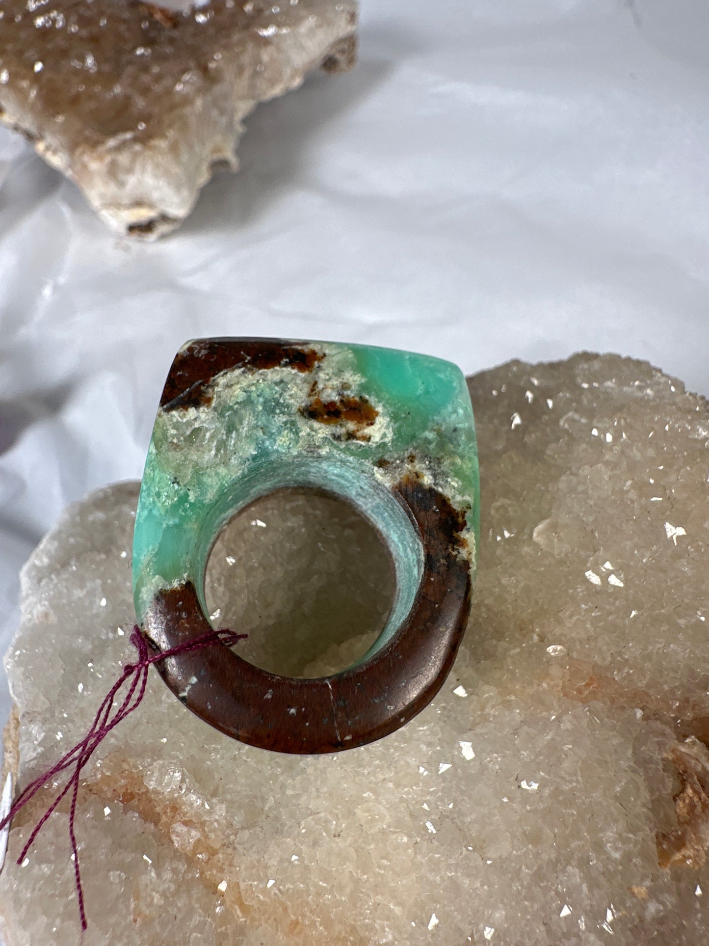 Chrysoprase with mother ring