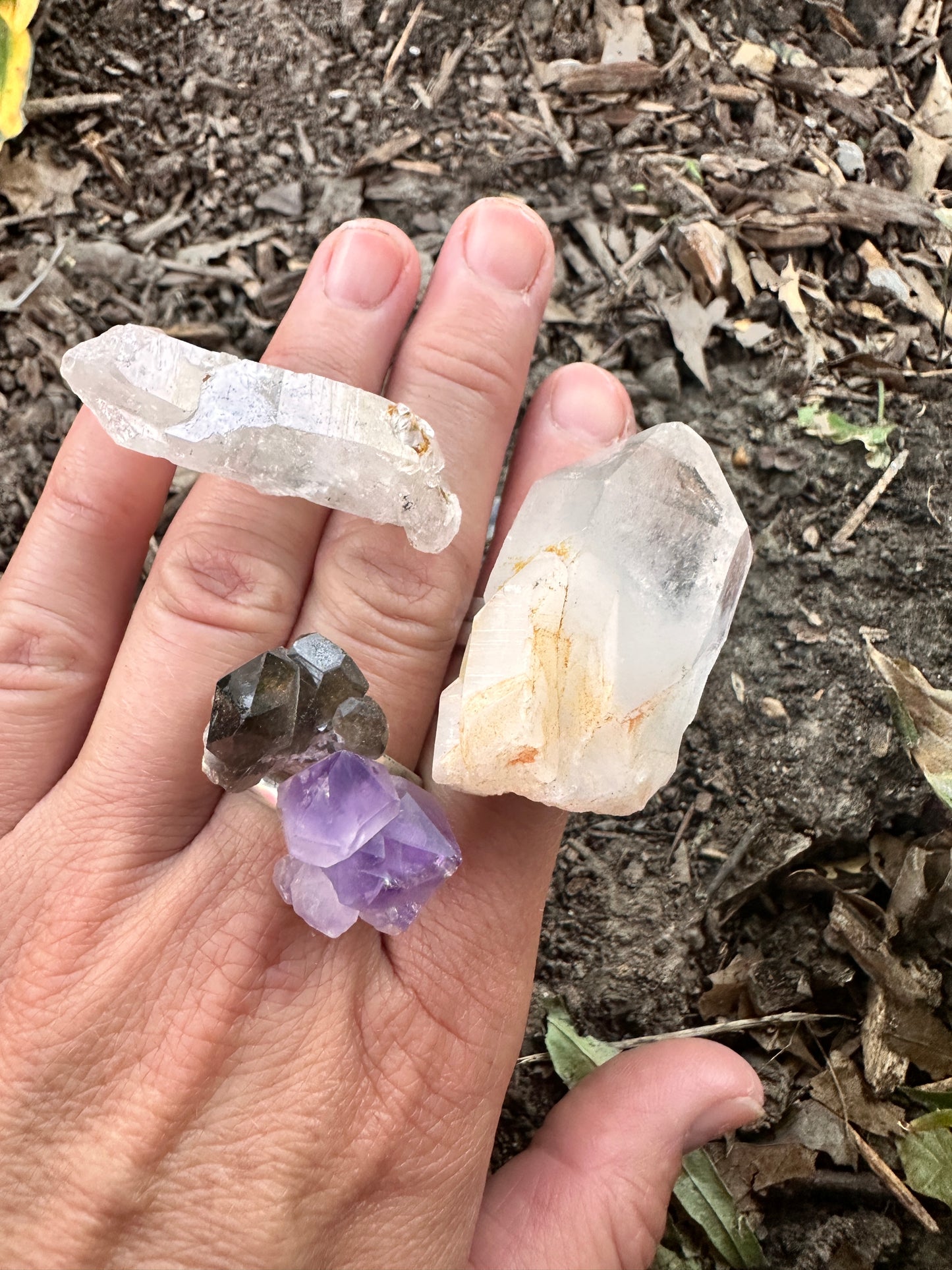 XL Quartz Point Ring