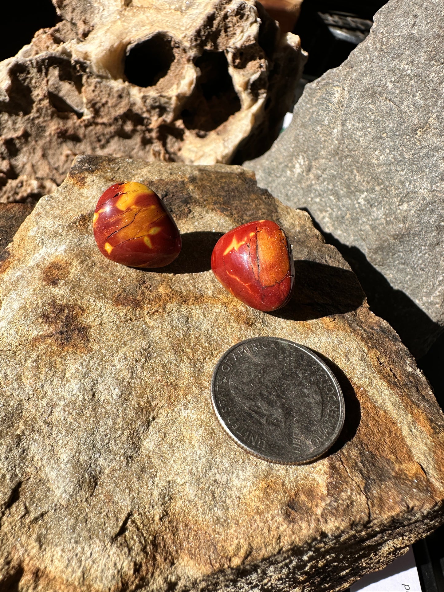 Mookaite studs