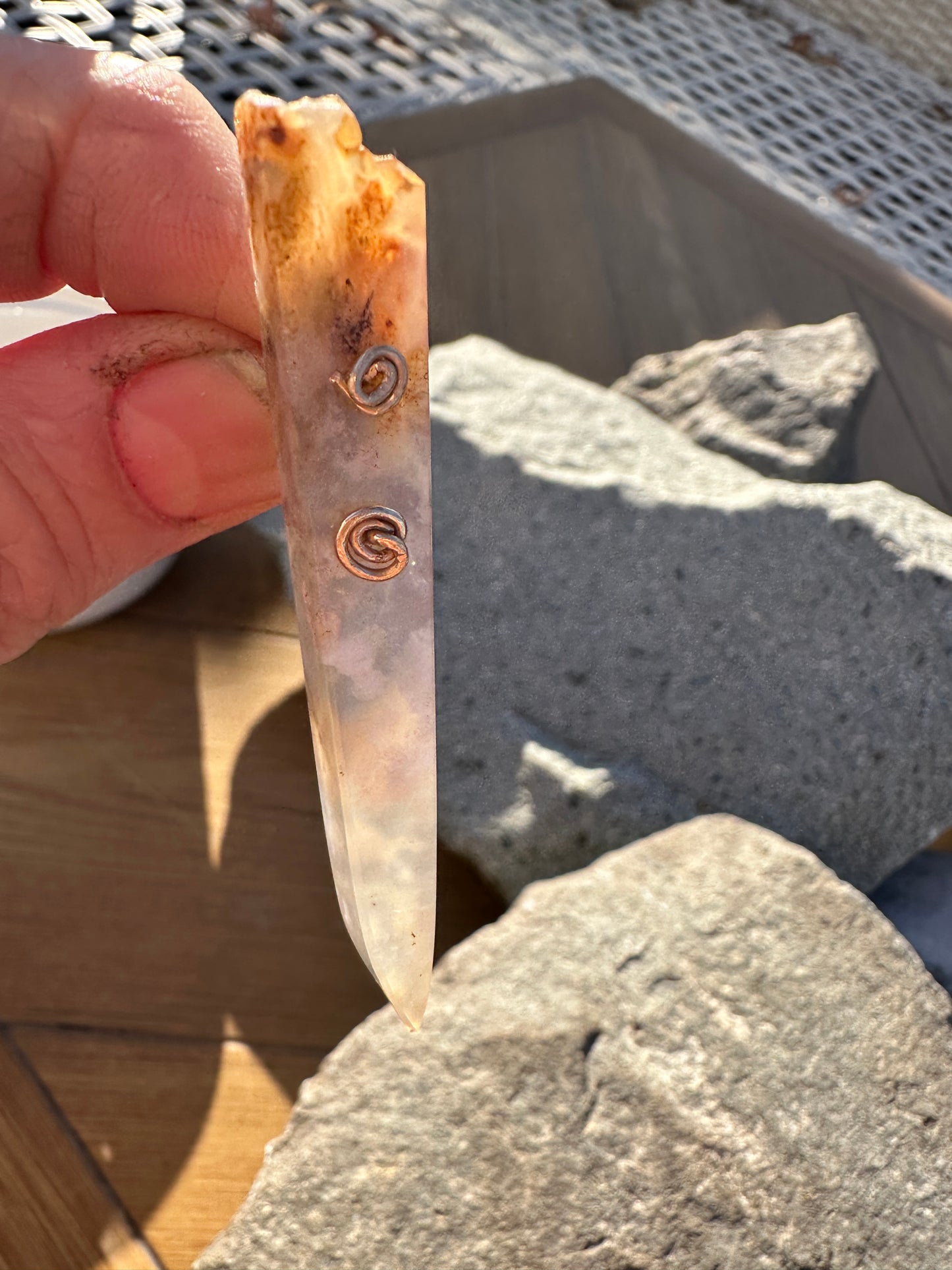 Graveyard plume agate - single