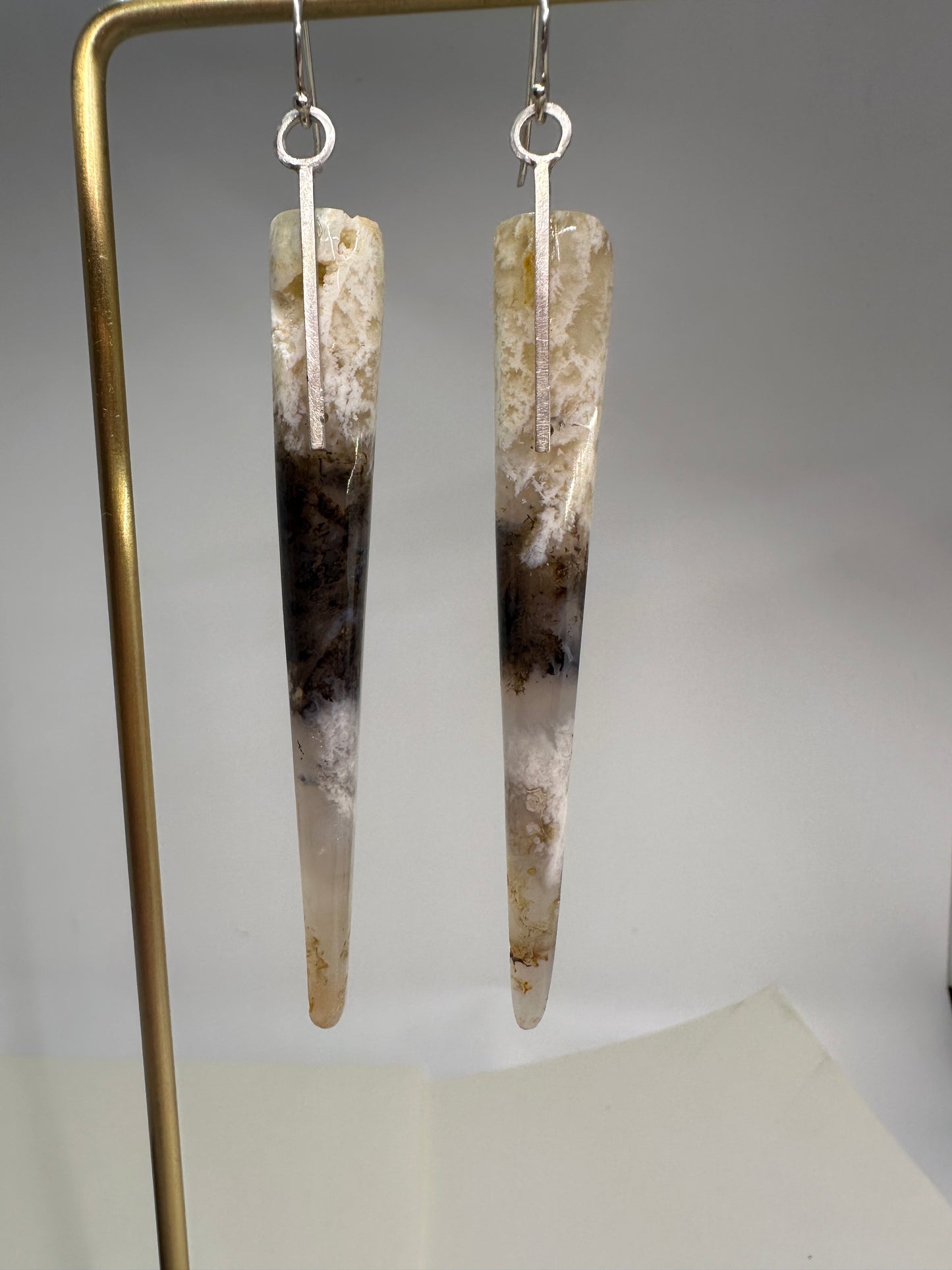 Spear drops - graveyard point agate