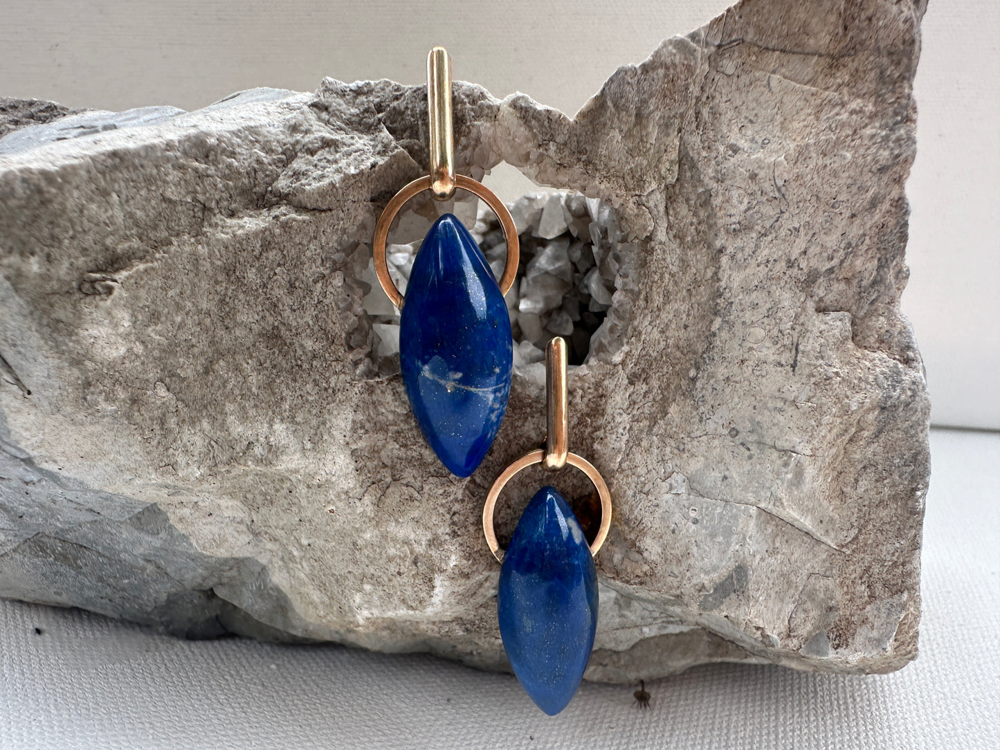 Lapis - halo drop stud