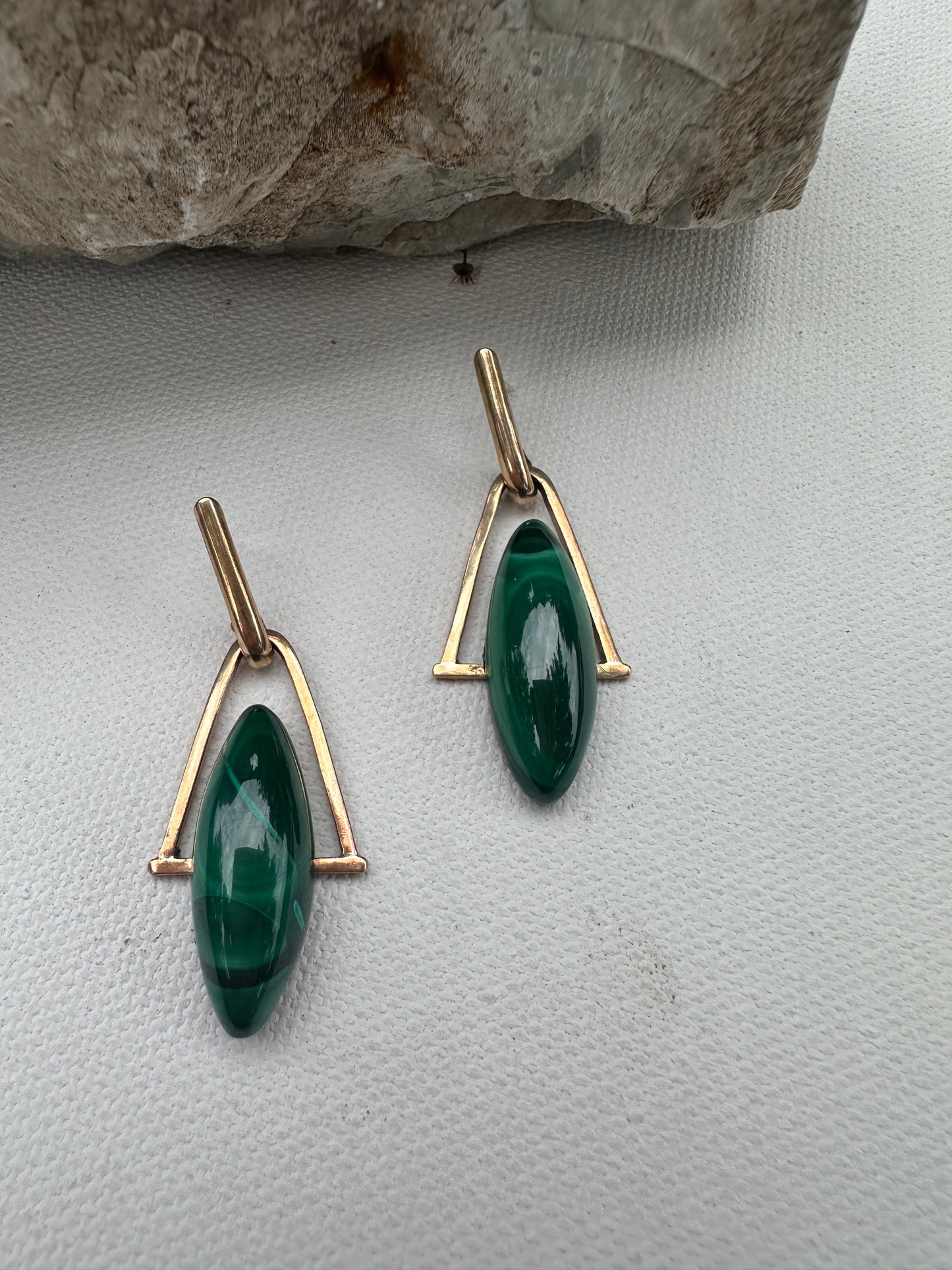 Malachite - triangle drop stud