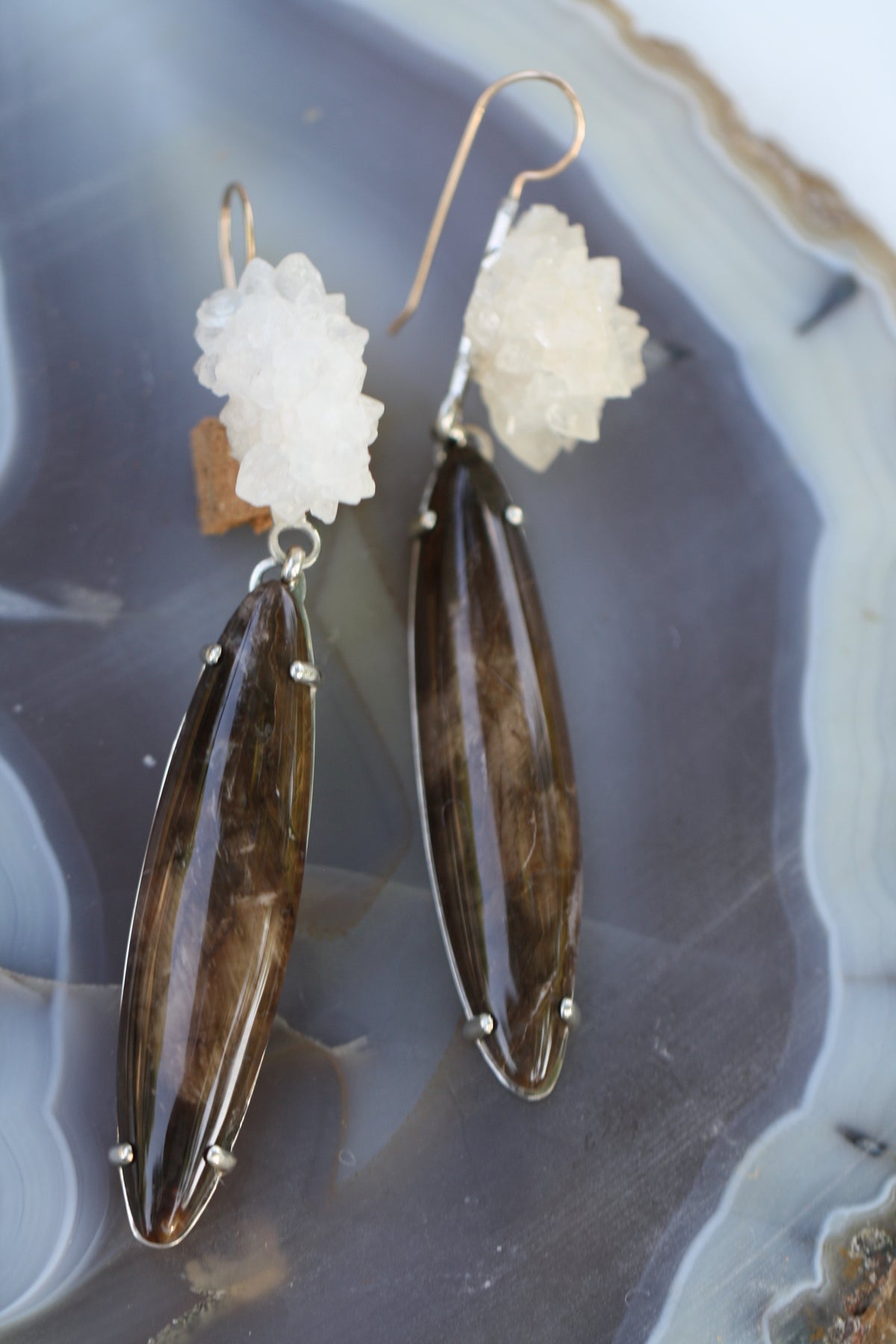Calcite cluster and petrified wood