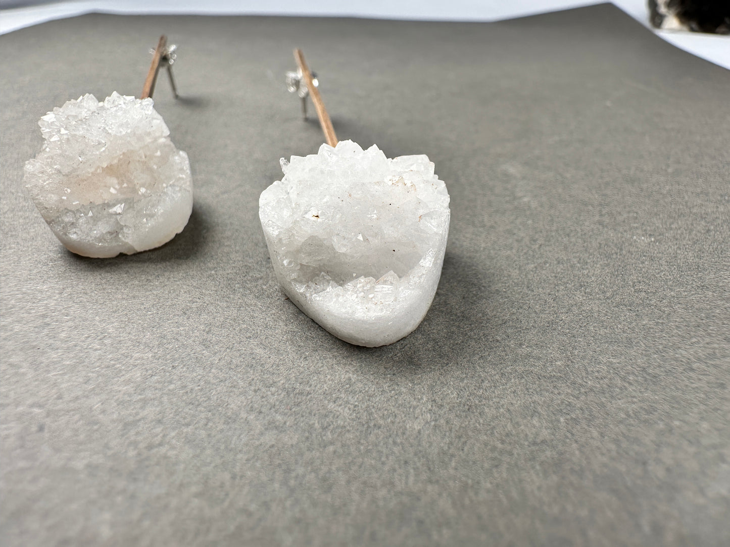 Druzy quartz pendulums