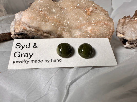 Ricolite stud