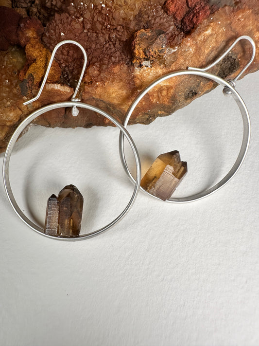 Raw citrine points