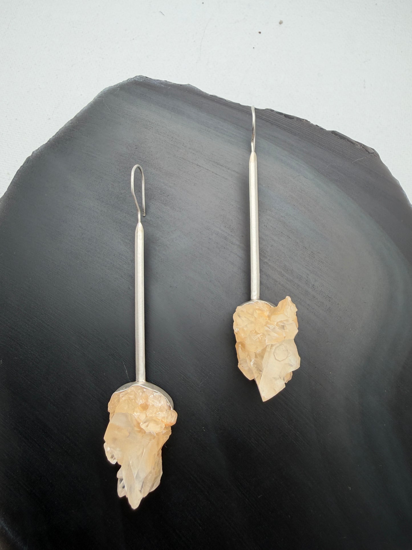 Calcite clusters