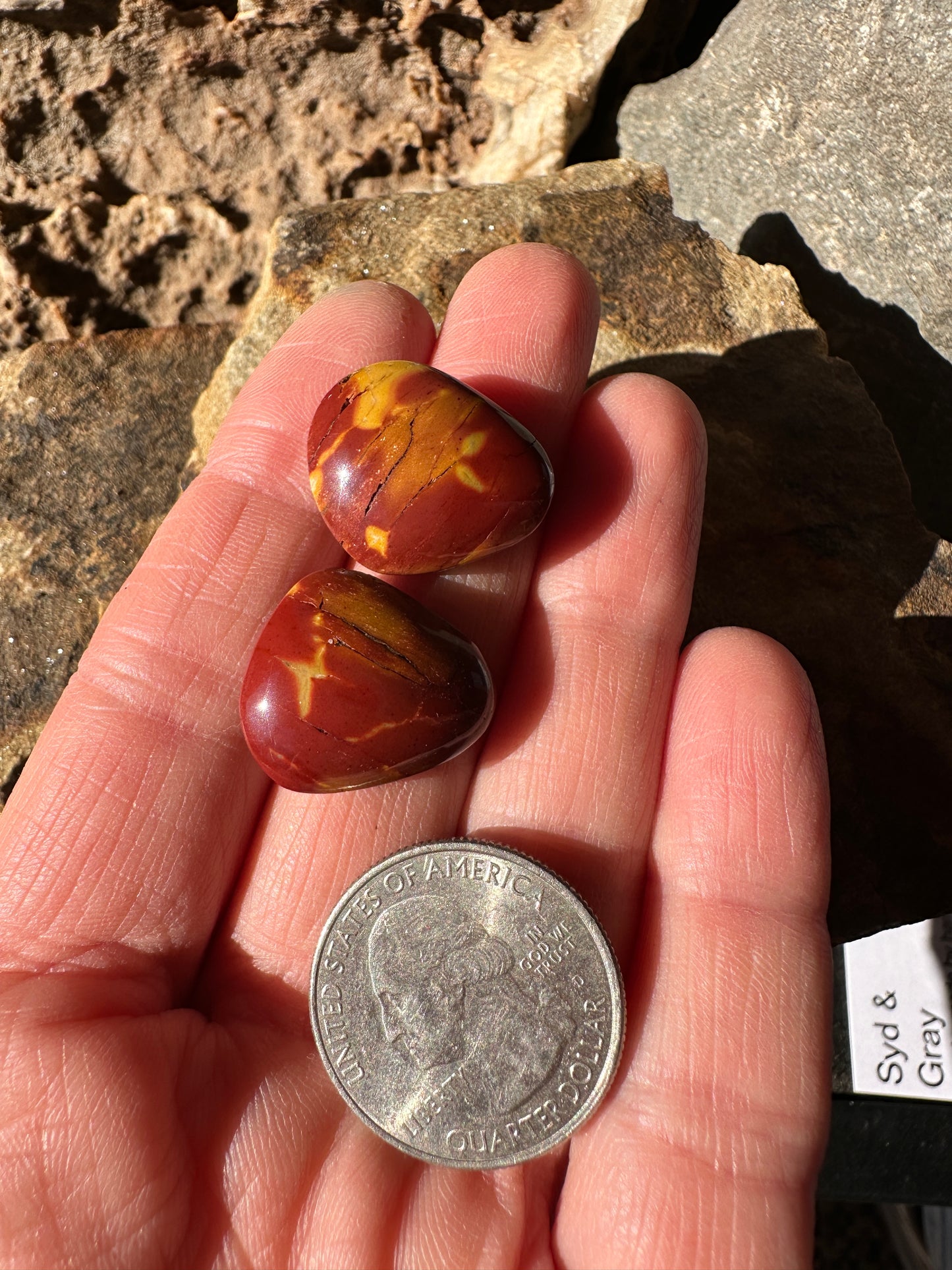 Mookaite studs