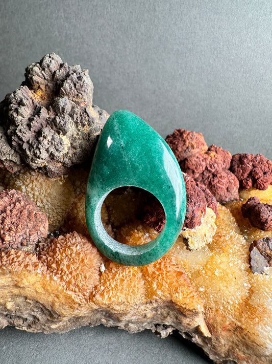 Green aventurine ring