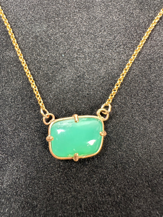 Chrysoprase small necklace