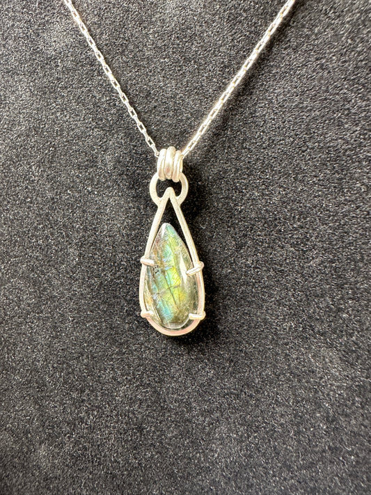 Labradorite teardrop pendant