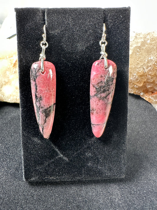 Rhodonite spears