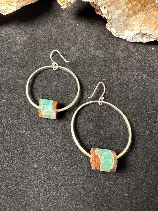 Chrysoprase and motherstone hoop earring