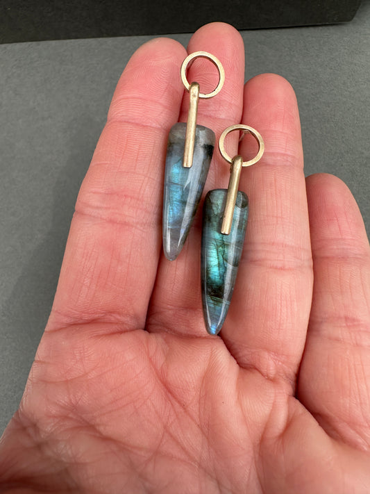 Labradorite - Spear drop stud