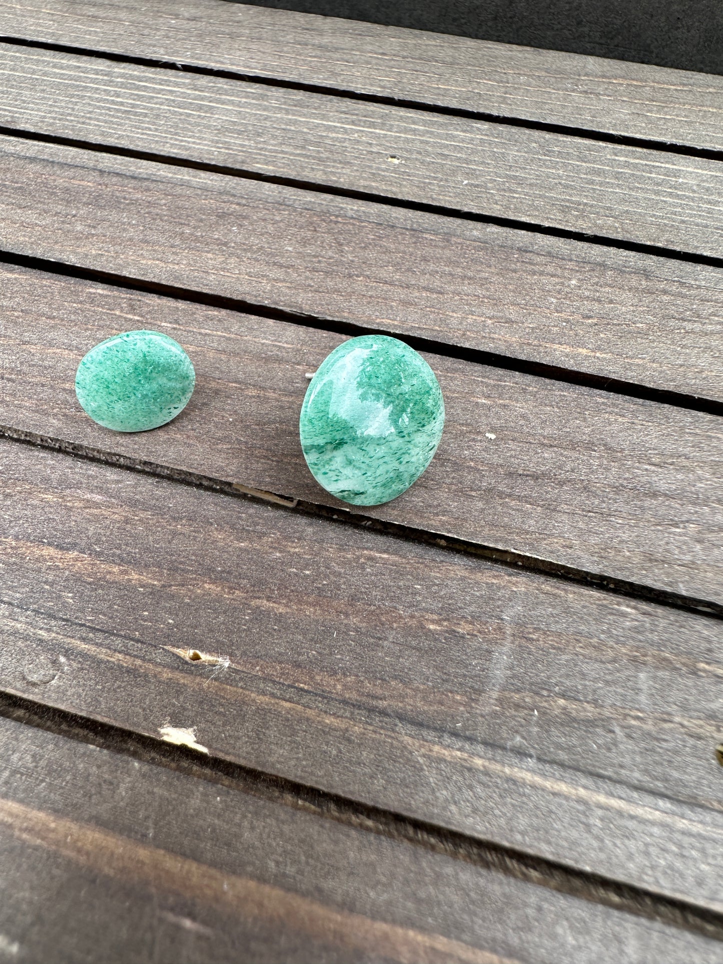 Green aventurine - studs