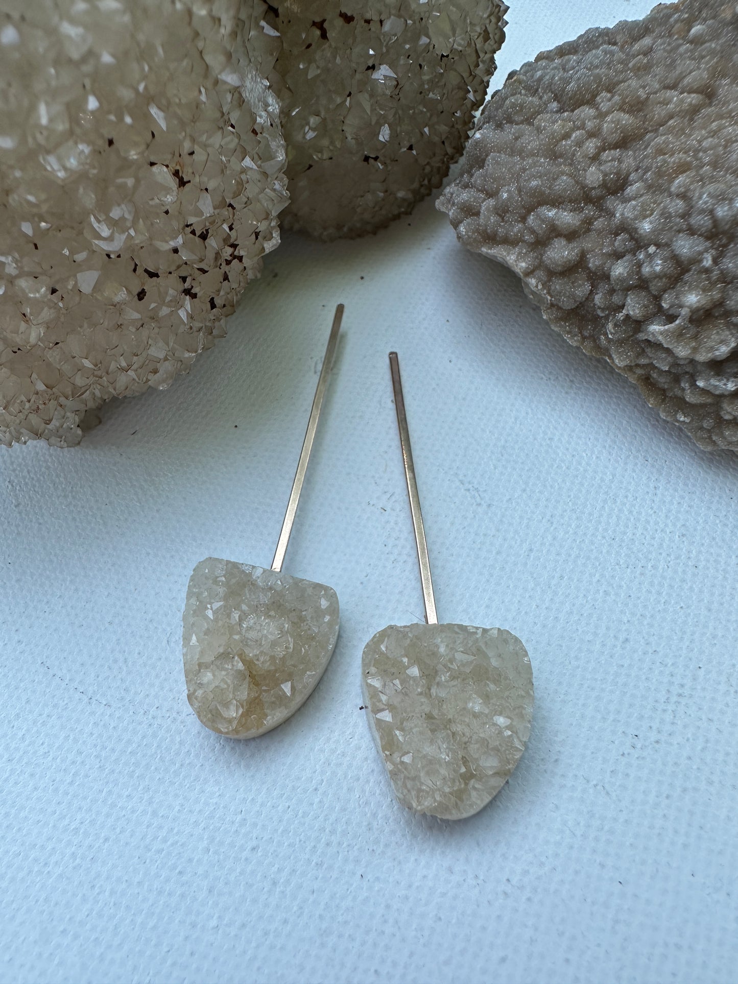 Druzy drop stud