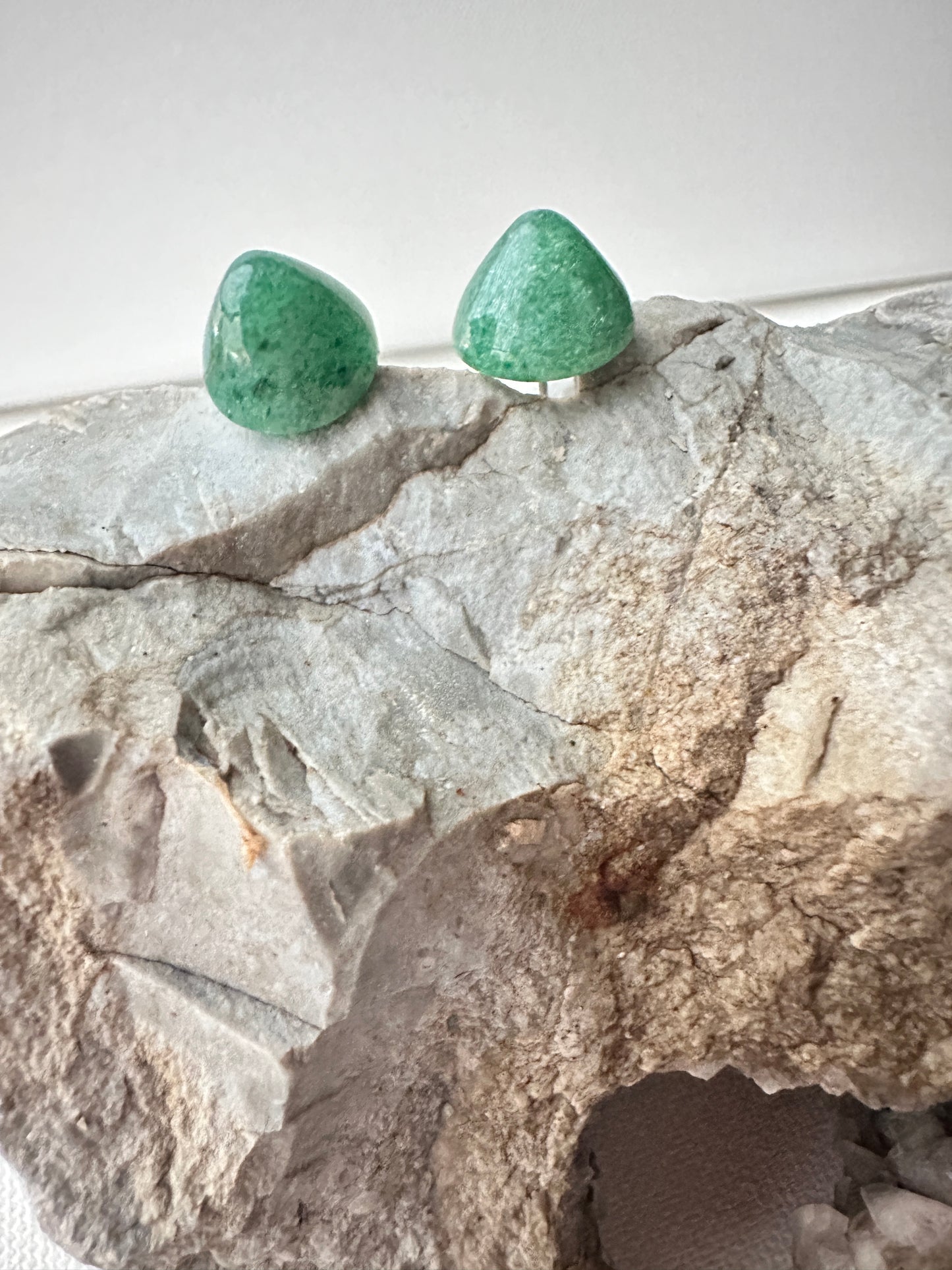 Green Aventurine - cone stud
