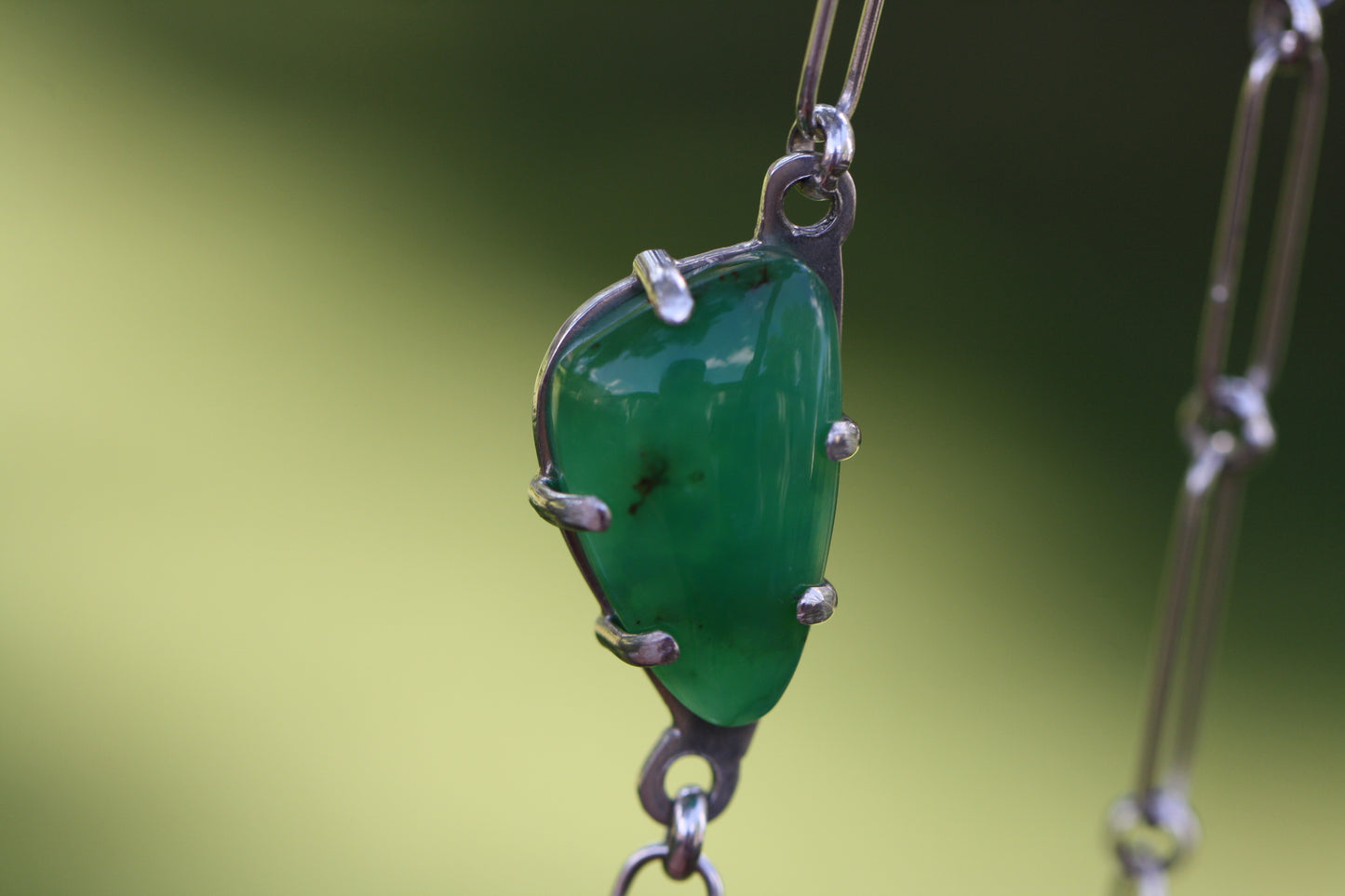 Chrysoprase paperclip chain