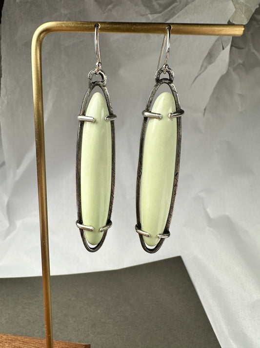 Lemon chrysoprase
