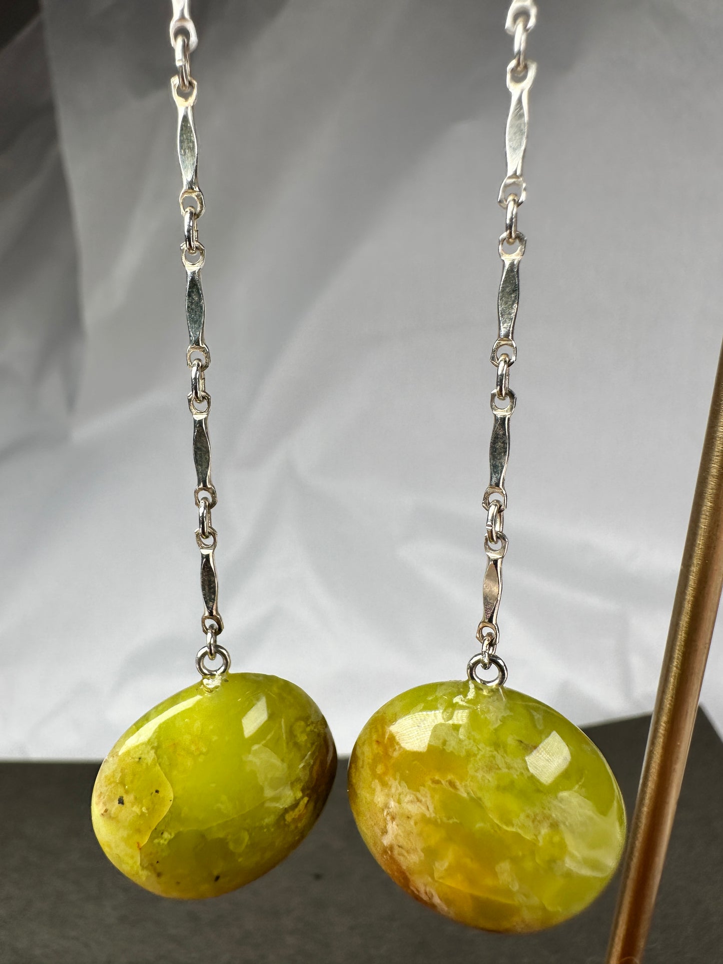 Green opal shoulder dusters