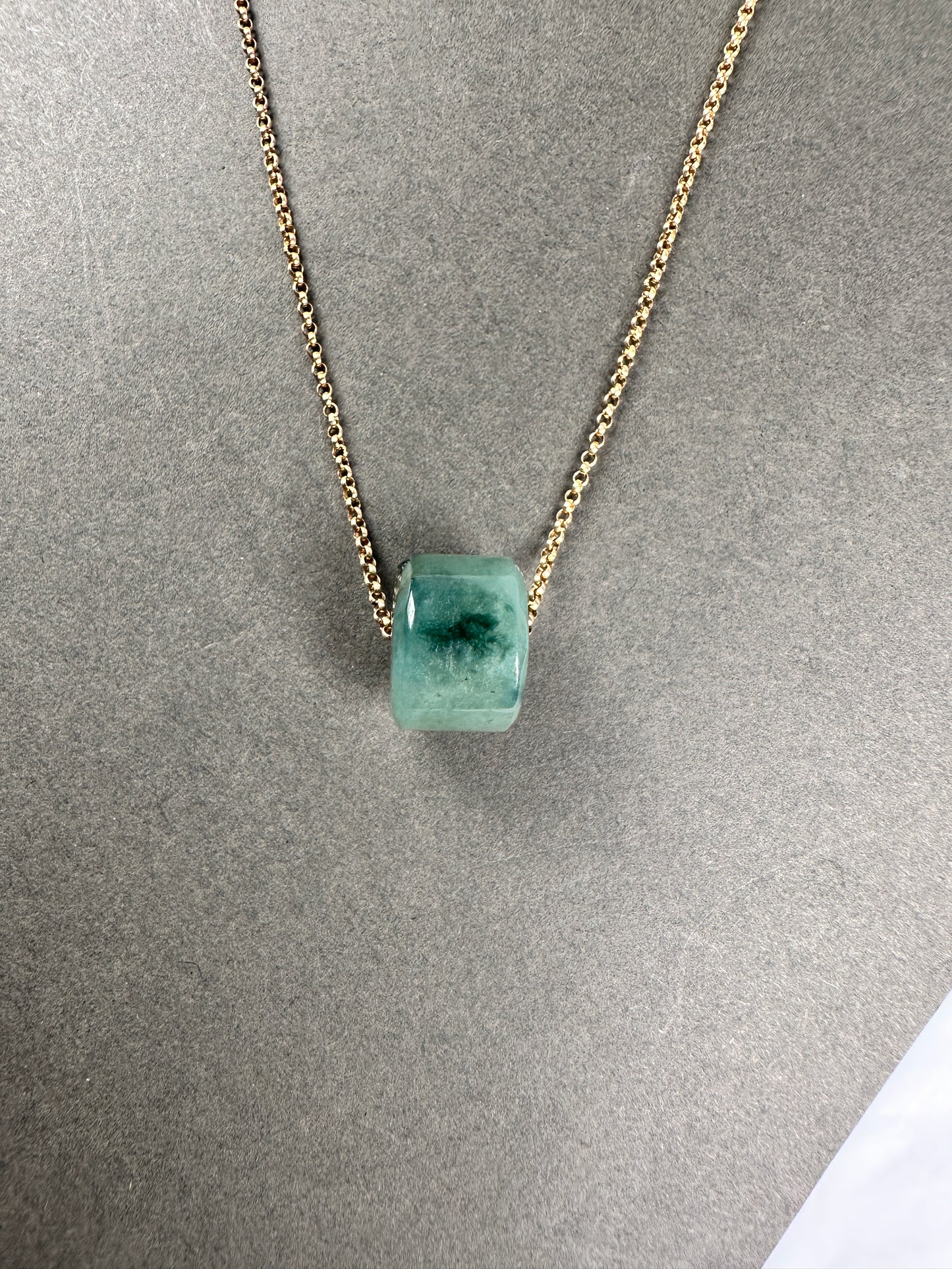 Jade wheel necklace