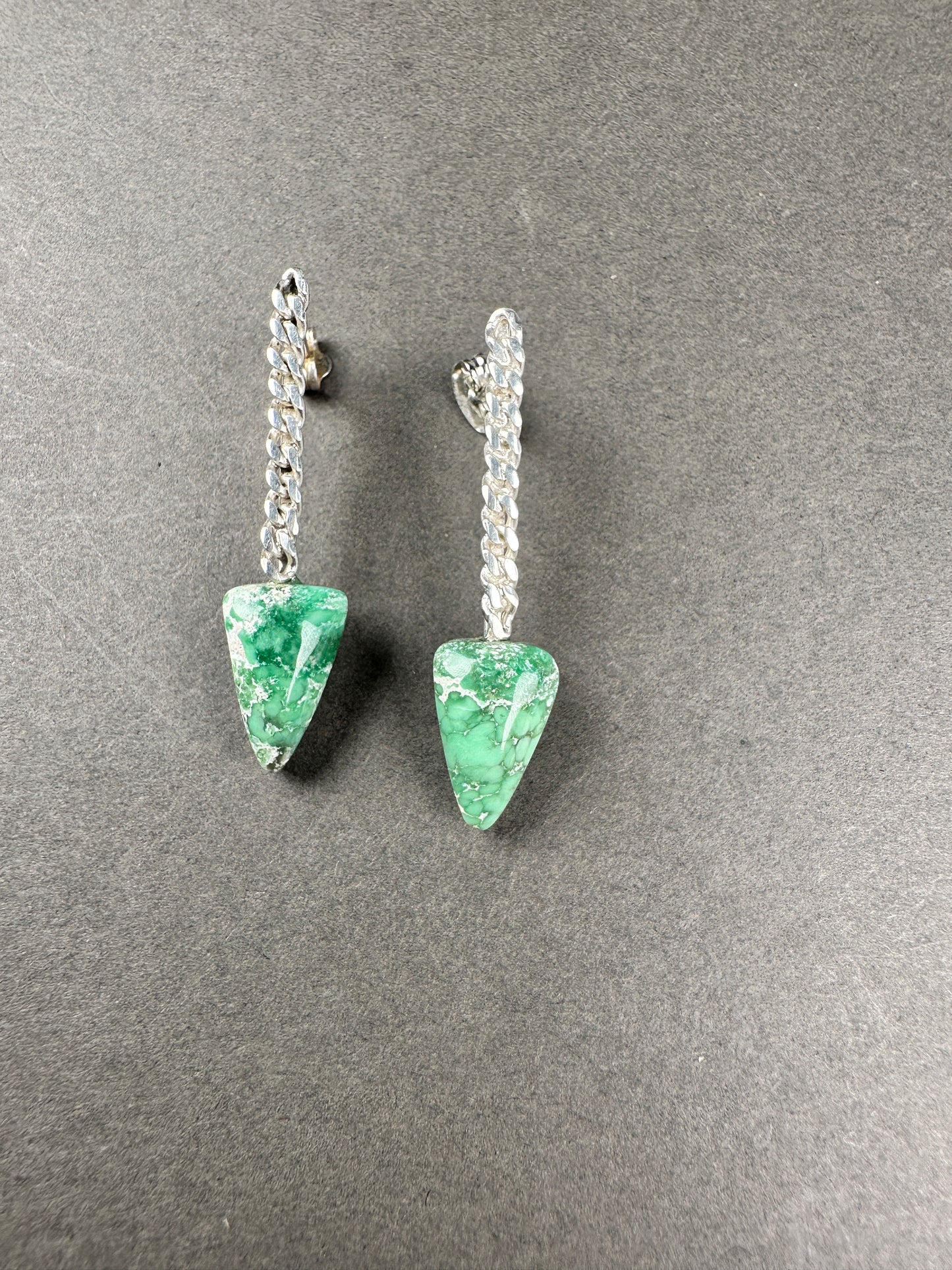 Variscite pendulums